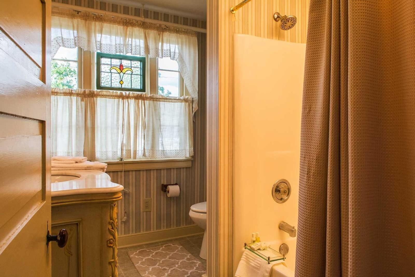 The Inn At Sugar Hill Mays Landing Номер фото